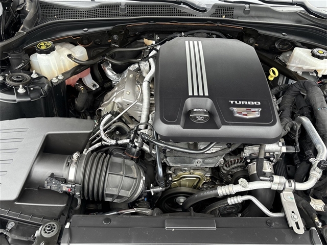 2023 Cadillac CT4 Luxury