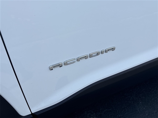 2022 GMC Acadia SLE