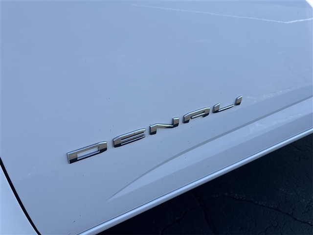 2022 GMC Canyon Denali