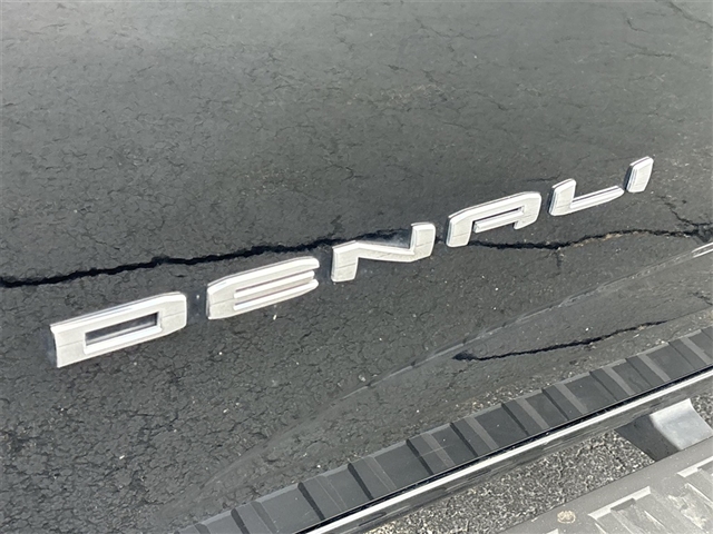 2021 GMC Canyon Denali