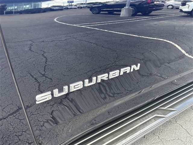 2021 Chevrolet Suburban LT