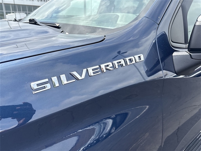 2023 Chevrolet Silverado 1500 LT LT1
