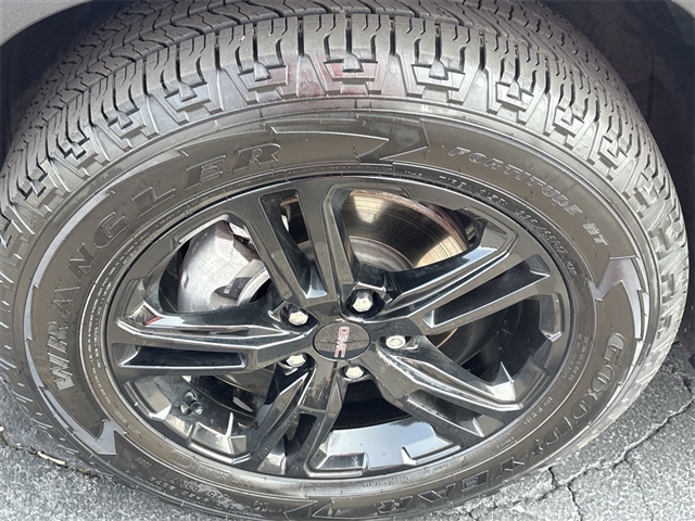 2023 GMC Terrain AT4