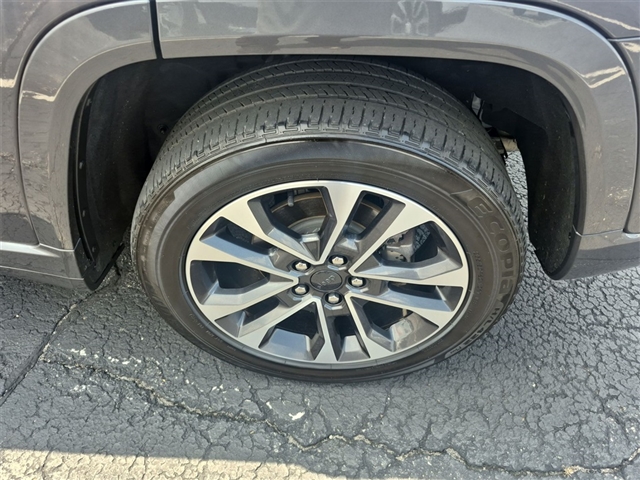2022 Jeep Grand Cherokee Overland