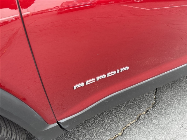 2021 GMC Acadia SLT