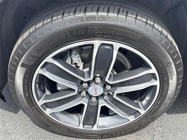 2022 GMC Acadia SLT