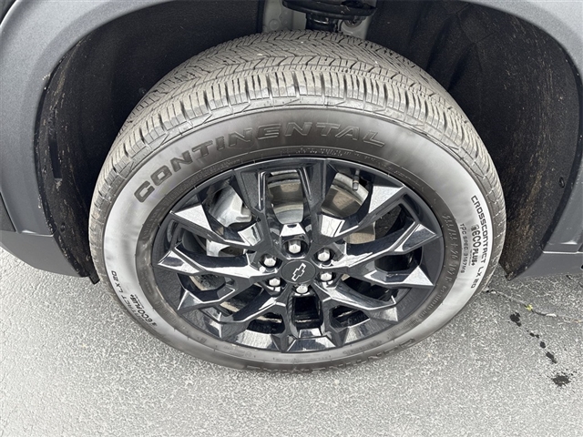 2024 Chevrolet Traverse LS
