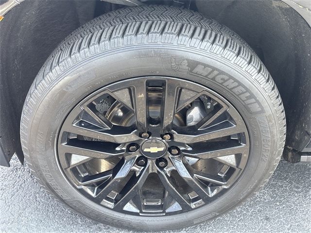 2021 Chevrolet Suburban High Country