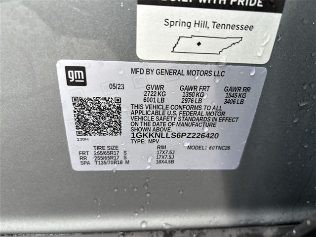 2023 GMC Acadia AT4