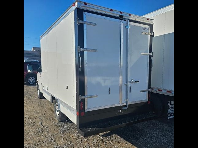 2024 Chevrolet Express 3500