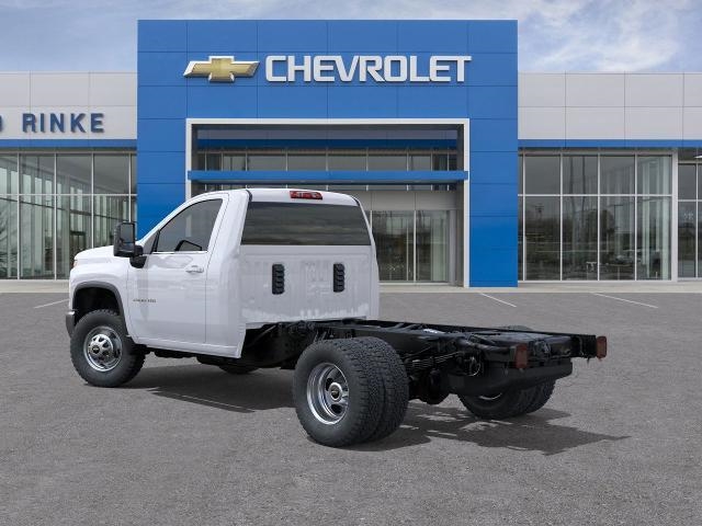 2025 Chevrolet Silverado 3500 HD Chassis Work Truck