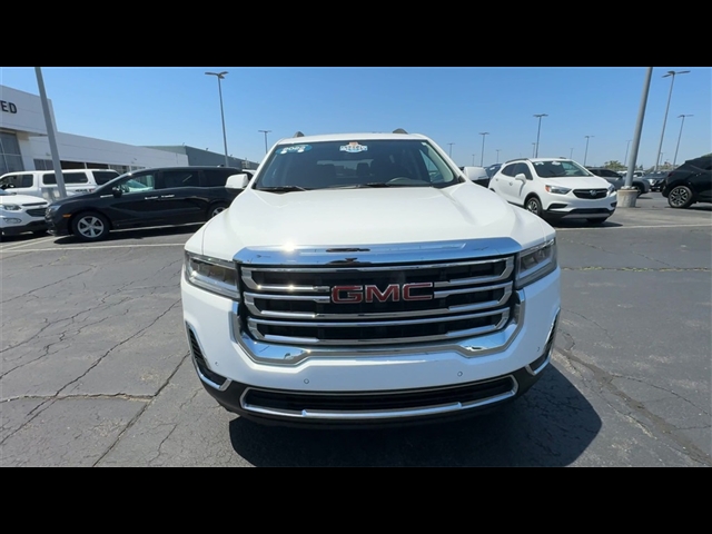 2022 GMC Acadia SLE