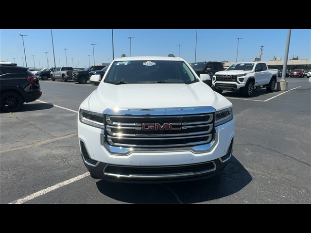 2022 GMC Acadia SLE