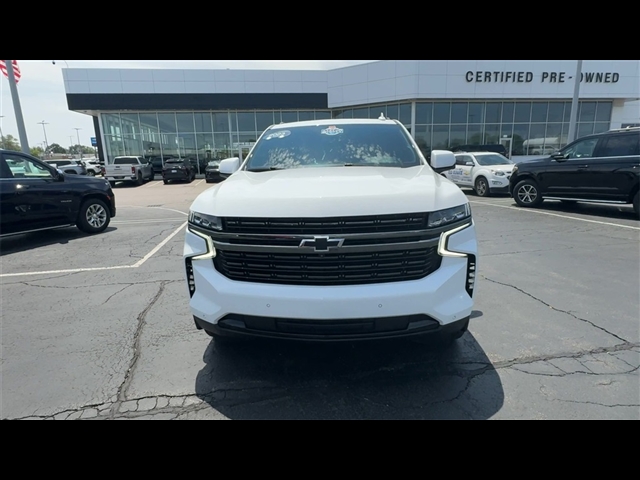 2022 Chevrolet Suburban RST