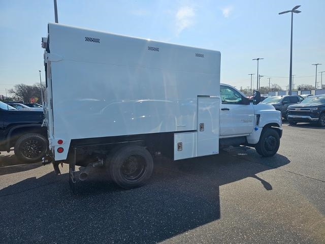 2024 Chevrolet Silverado 5500 HD Work Truck