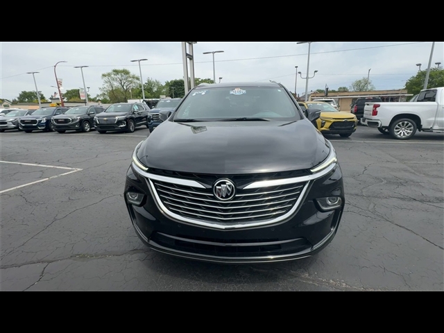 2022 Buick Enclave Essence