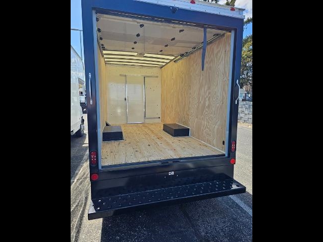 2024 Chevrolet Express 3500