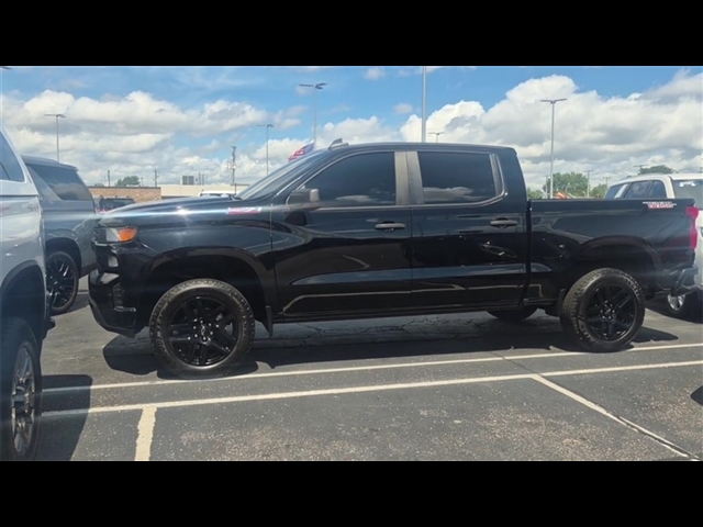 2022 Chevrolet Silverado 1500 Limited Custom Trail Boss