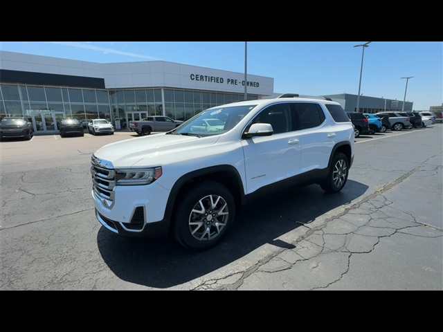2022 GMC Acadia SLE