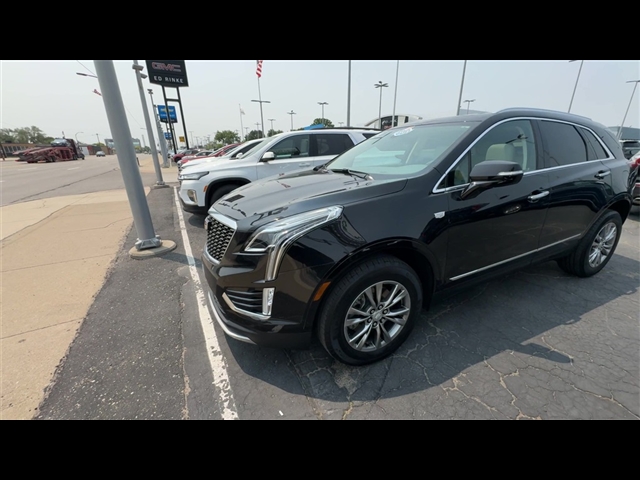 2023 Cadillac XT5 Premium Luxury