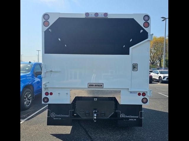 2024 Chevrolet Silverado 5500 HD Work Truck