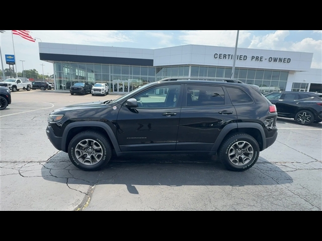 2020 Jeep Cherokee Trailhawk