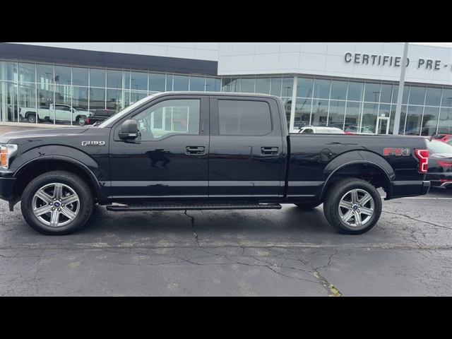 View vehicle photo 5