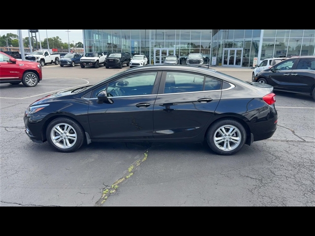 2017 Chevrolet Cruze LT Auto