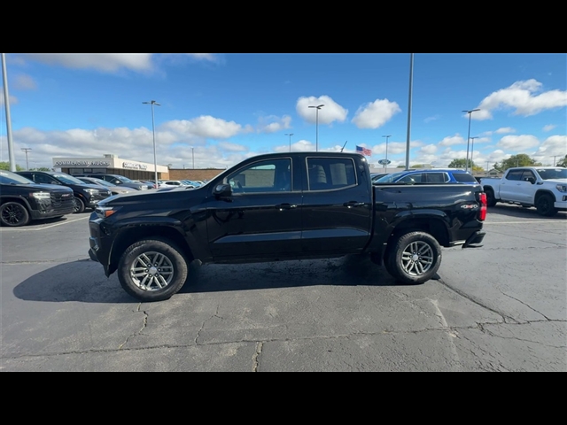 2024 Chevrolet Colorado LT