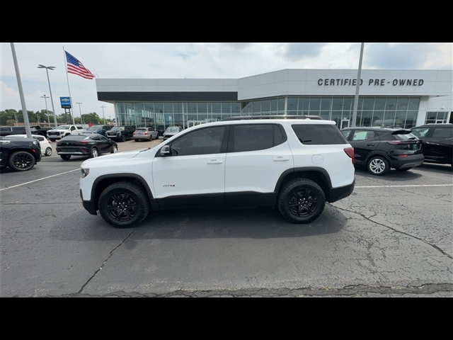 2023 GMC Acadia AT4