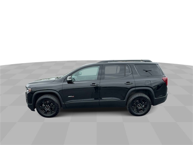 2023 GMC Acadia AT4