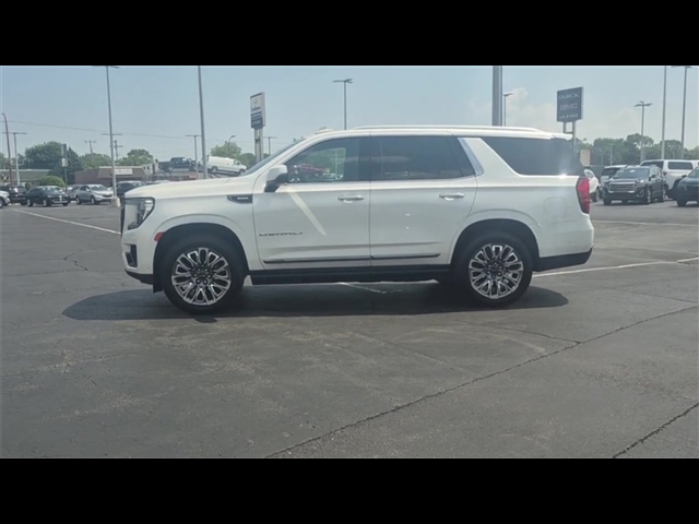 2023 GMC Yukon Denali Ultimate