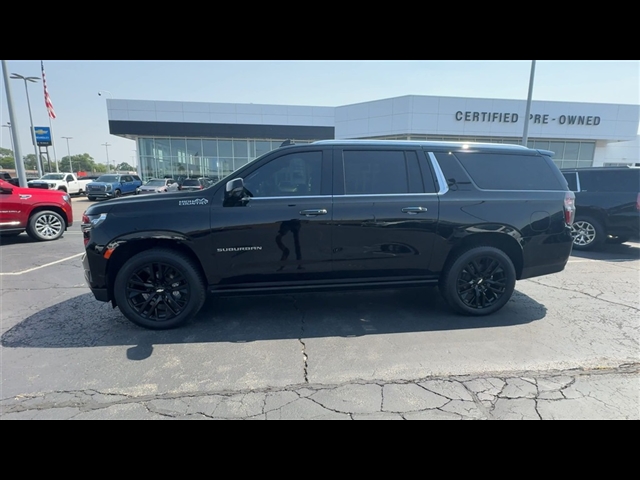 2021 Chevrolet Suburban High Country