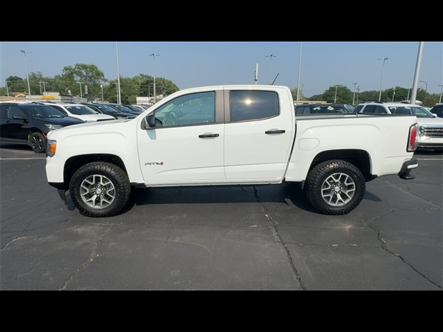 2022 GMC Canyon AT4 w/Cloth