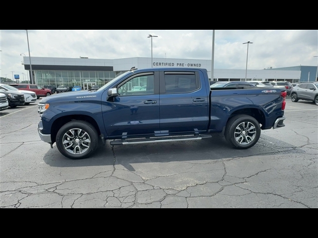 2023 Chevrolet Silverado 1500 LT LT1