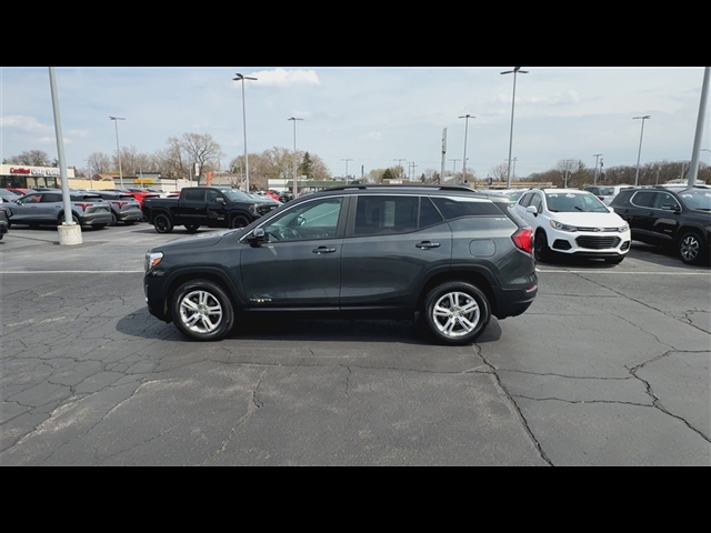 2021 GMC Terrain SLE