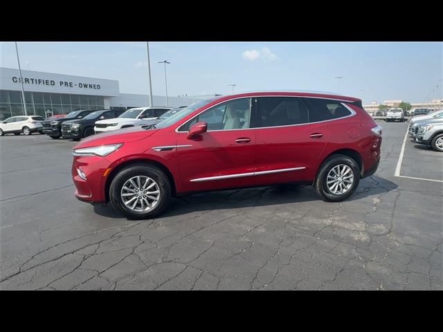 2024 Buick Enclave Essence