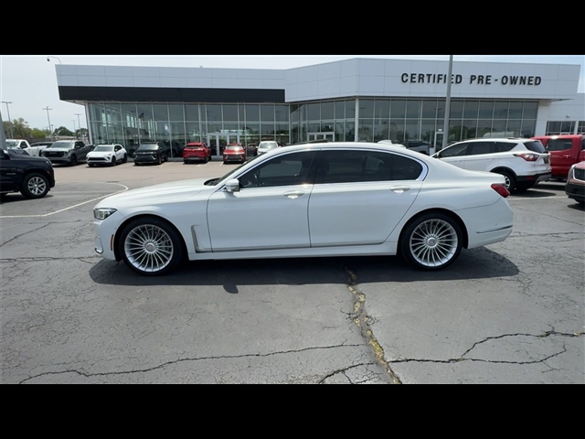 2020 BMW 7 Series 740i xDrive