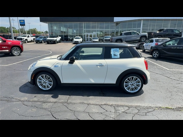 2015 MINI Hardtop 2 Door Base