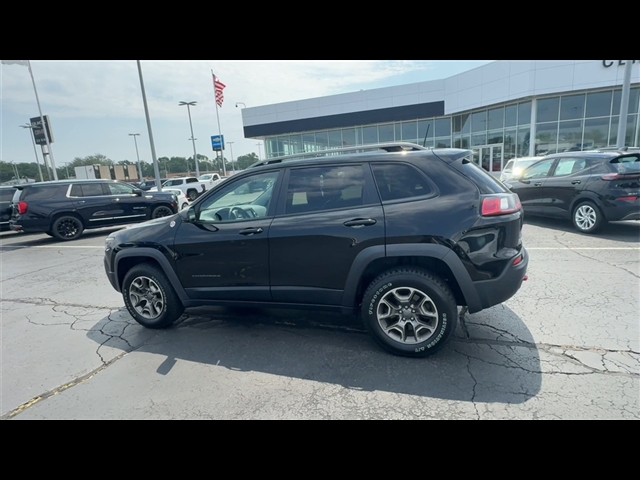 2020 Jeep Cherokee Trailhawk