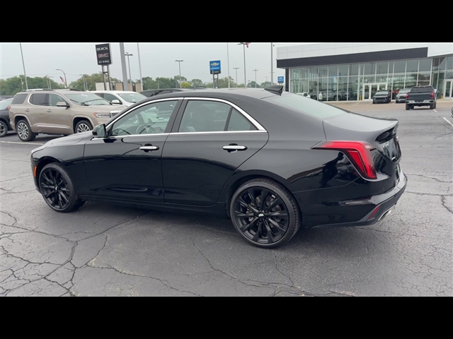 2023 Cadillac CT4 Luxury