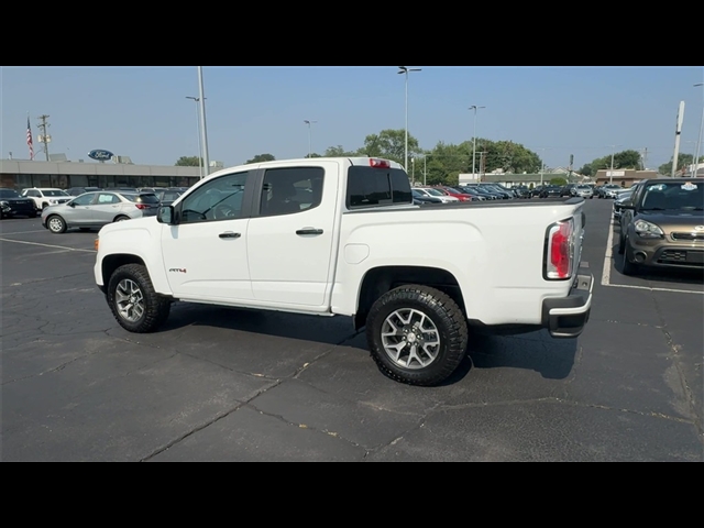 2022 GMC Canyon AT4 w/Cloth