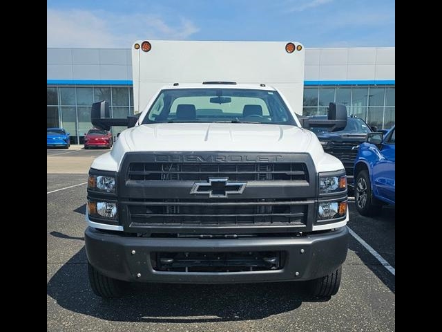 2024 Chevrolet Silverado 5500 HD Work Truck