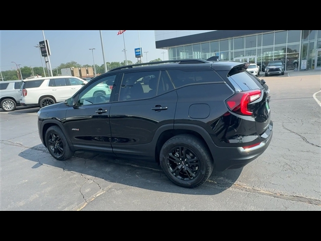 2023 GMC Terrain AT4