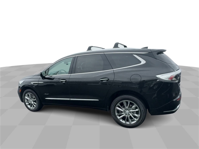 2022 Buick Enclave Avenir