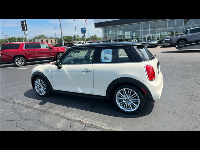 2015 MINI Hardtop 2 Door Base