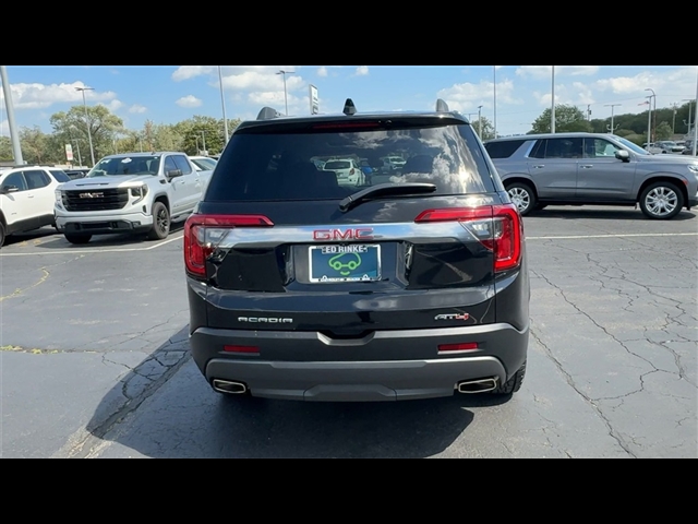 2023 GMC Acadia AT4