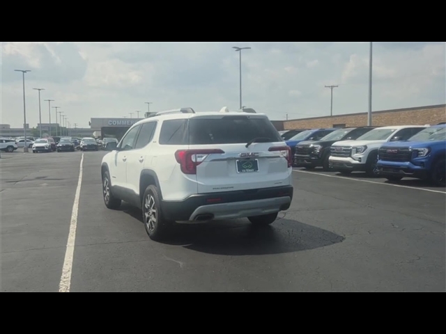 2022 GMC Acadia SLE
