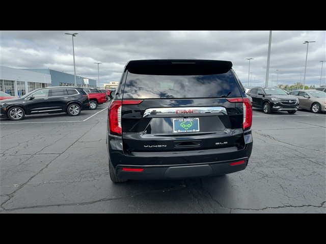 2023 GMC Yukon SLE