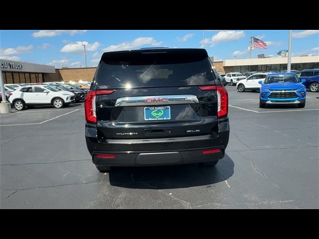 2023 GMC Yukon SLE